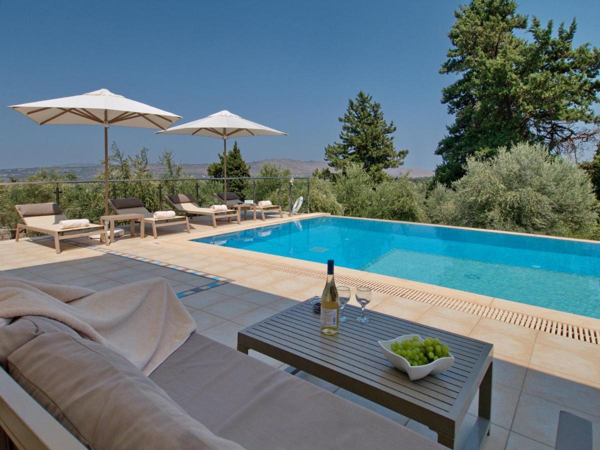 Villa Olivia With Pool Vrises Crete Alikampos Exterior foto